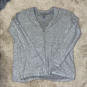 american eagle sweater size s